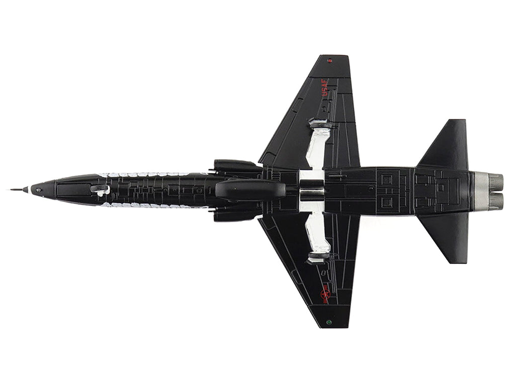 Northrop T-38C Talon Aircraft "65-10331 FAIP Scheme 87th FTS Laughlin AFB" (2021) United States Air Force "Air Power Series" 1/72 Diecast Model by Hobby Master
