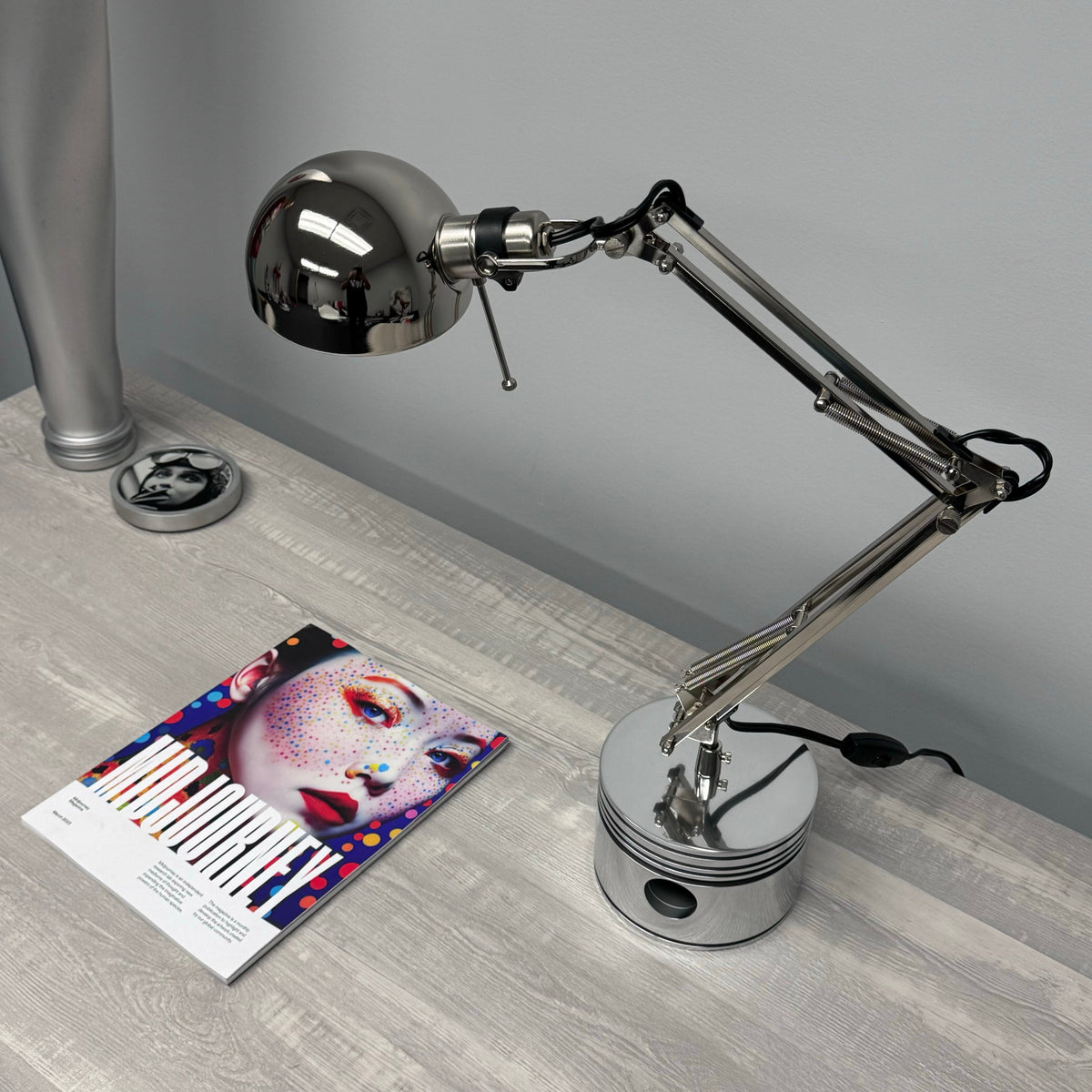 1940's Pratt & Whitney WWII R-2800 Corsair F4U Airplane Polished Chrome Radial Engine Piston Desk Task Lamp