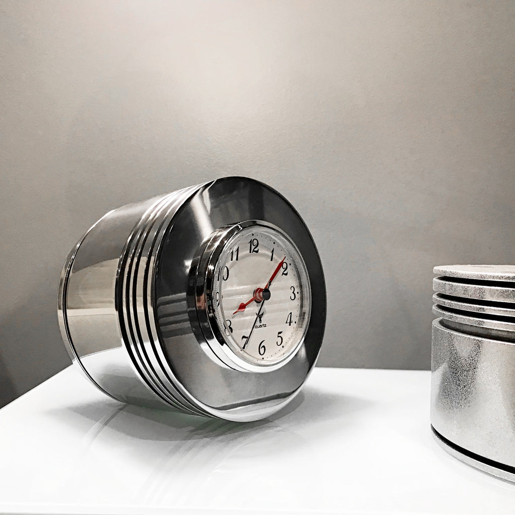 Pratt & Whitney R-2800 F4U Corsair Fighter Airplane Radial Engine Chrome Piston Clock