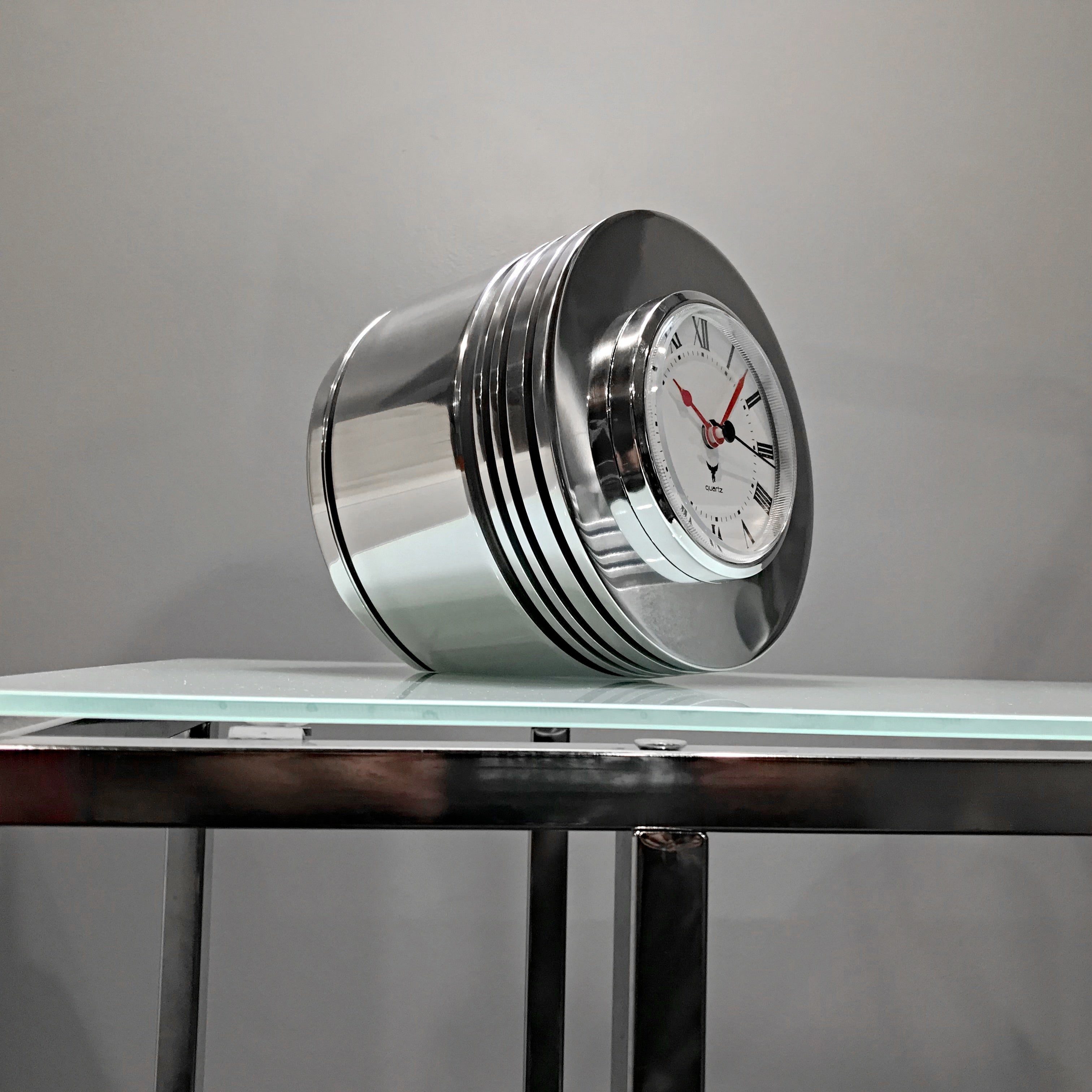 Pratt & Whitney R-2800 F4U Corsair Fighter Airplane Radial Engine Chrome Piston Clock